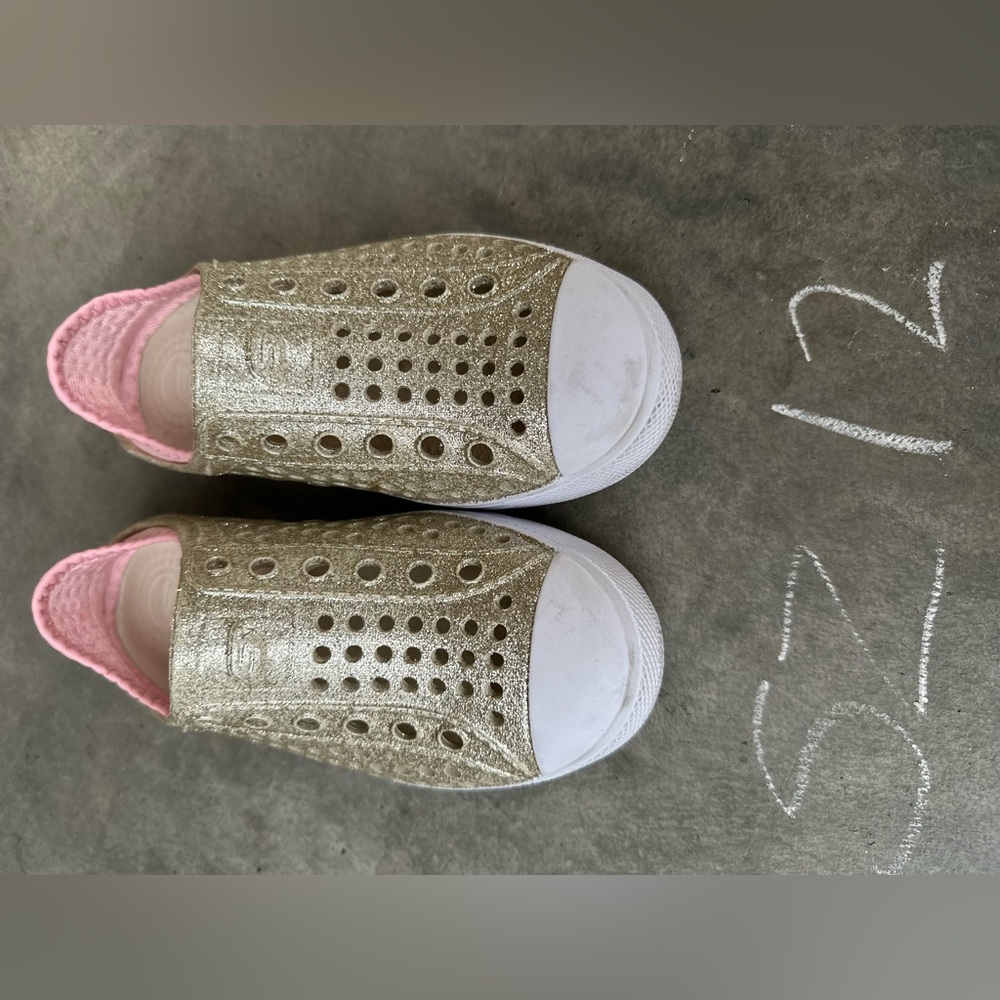 Sketchers water shoes, 12